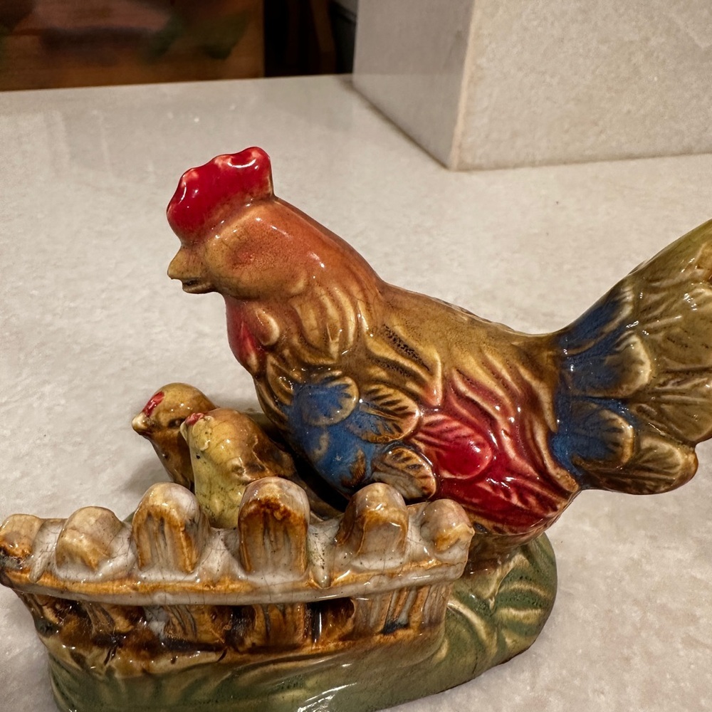Pair of vintage glazed ceramic rooster figurines - Picture 4 of 10